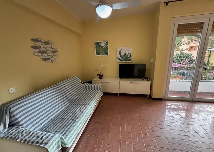 Mae Cosy - With Ac And Near Beaches شقة